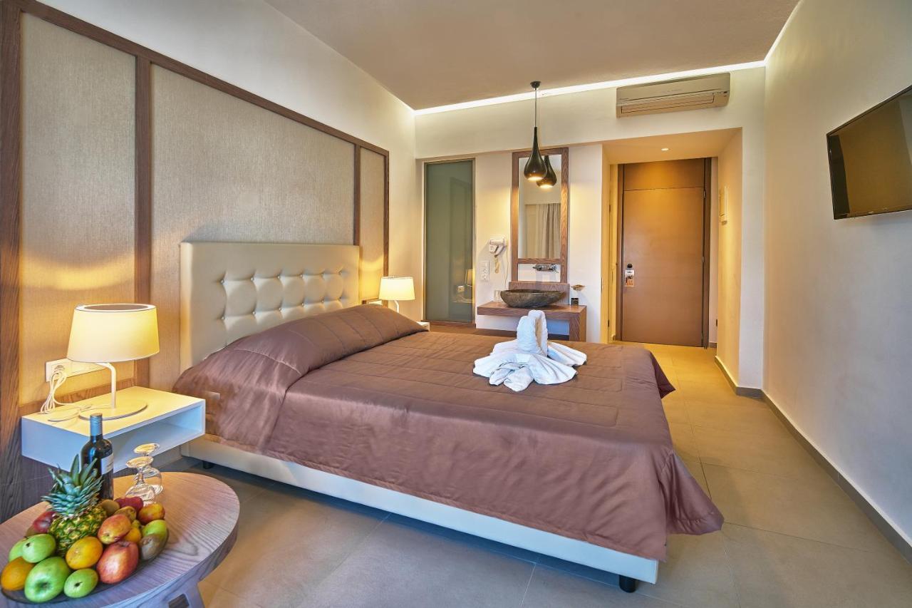 Eva Bay Hotel On The Beach - Adults Only 阿德里安诺斯·坎波斯 外观 照片