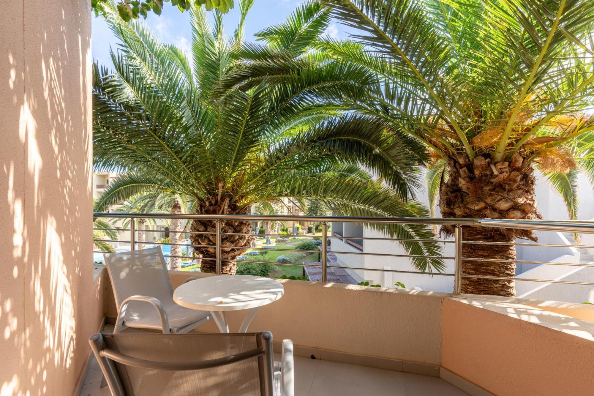 Eva Bay Hotel On The Beach - Adults Only 阿德里安诺斯·坎波斯 外观 照片